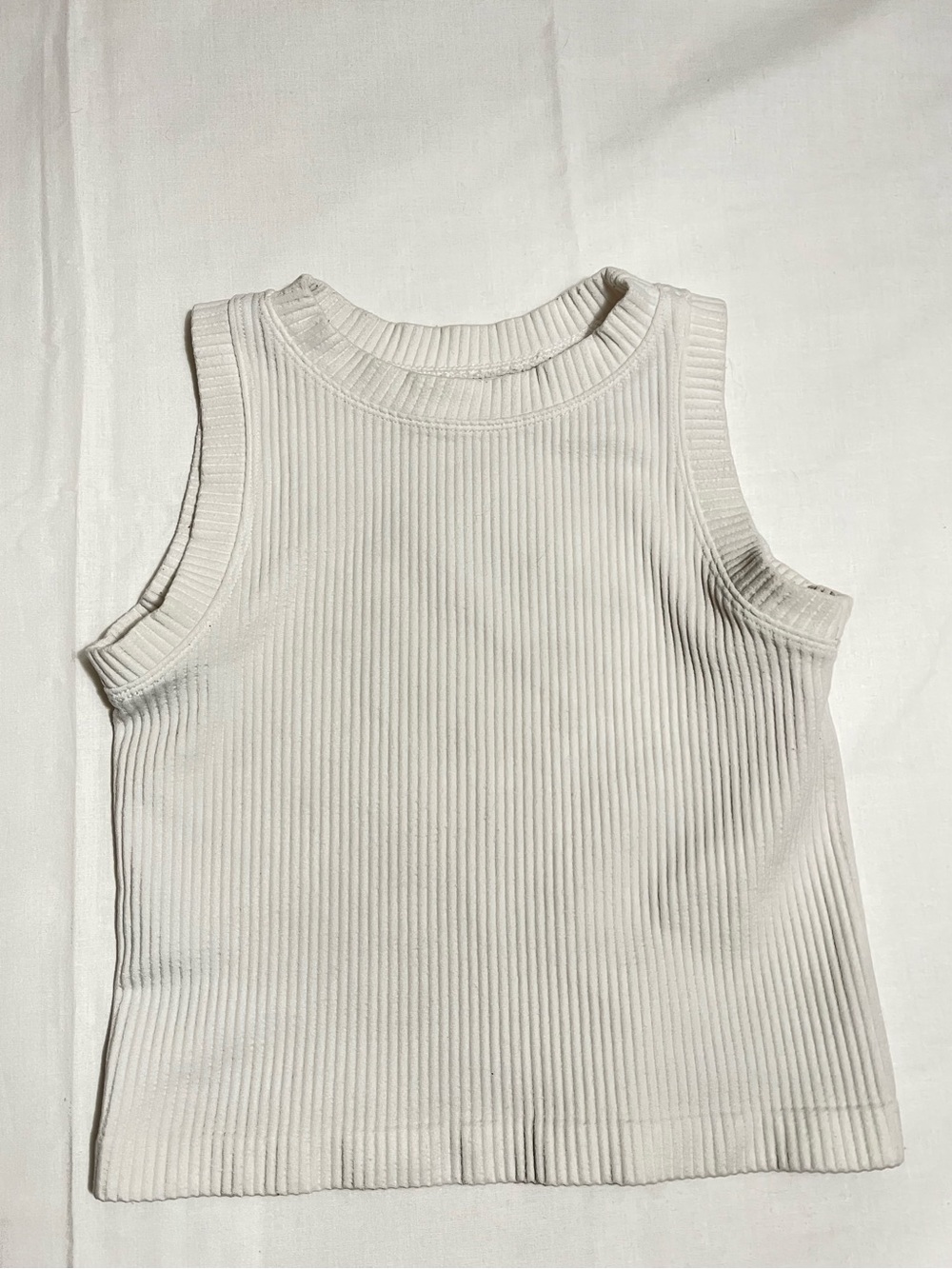 Aura White Ribbed Tank Top - Sleeveless crew